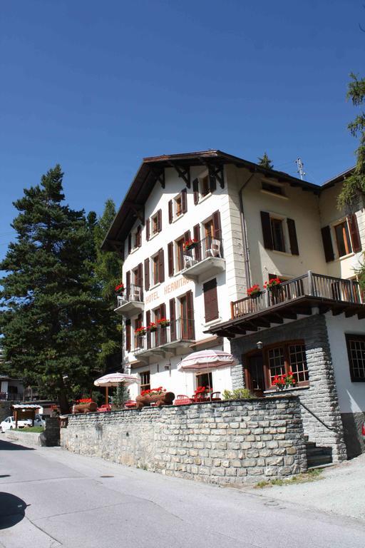 Hotel Hermitage Evolene Bagian luar foto