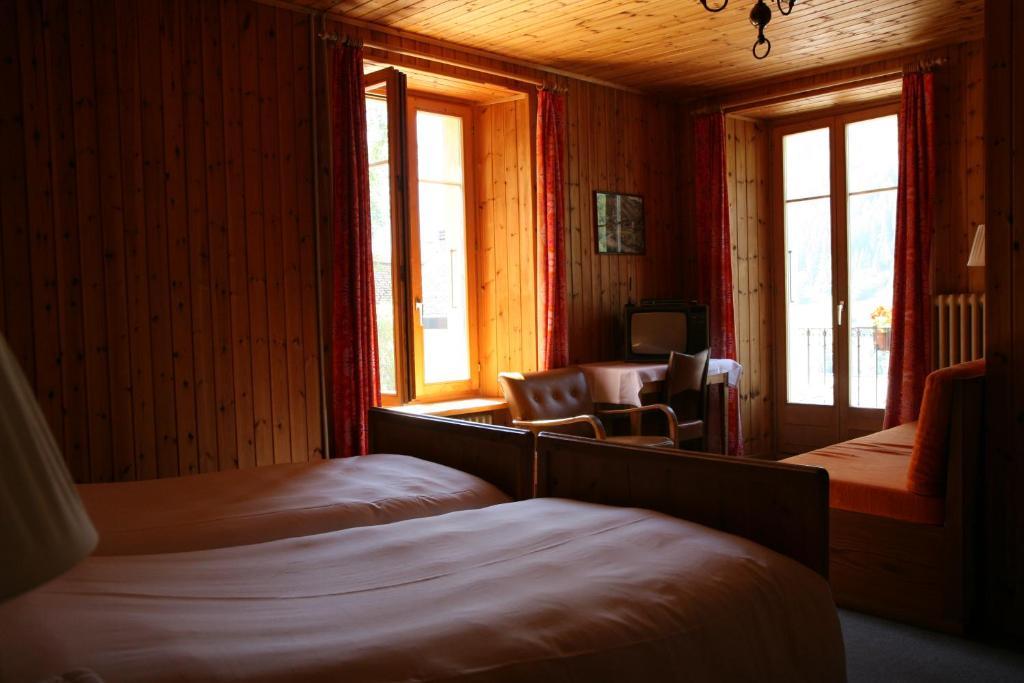Hotel Hermitage Evolene Ruang foto